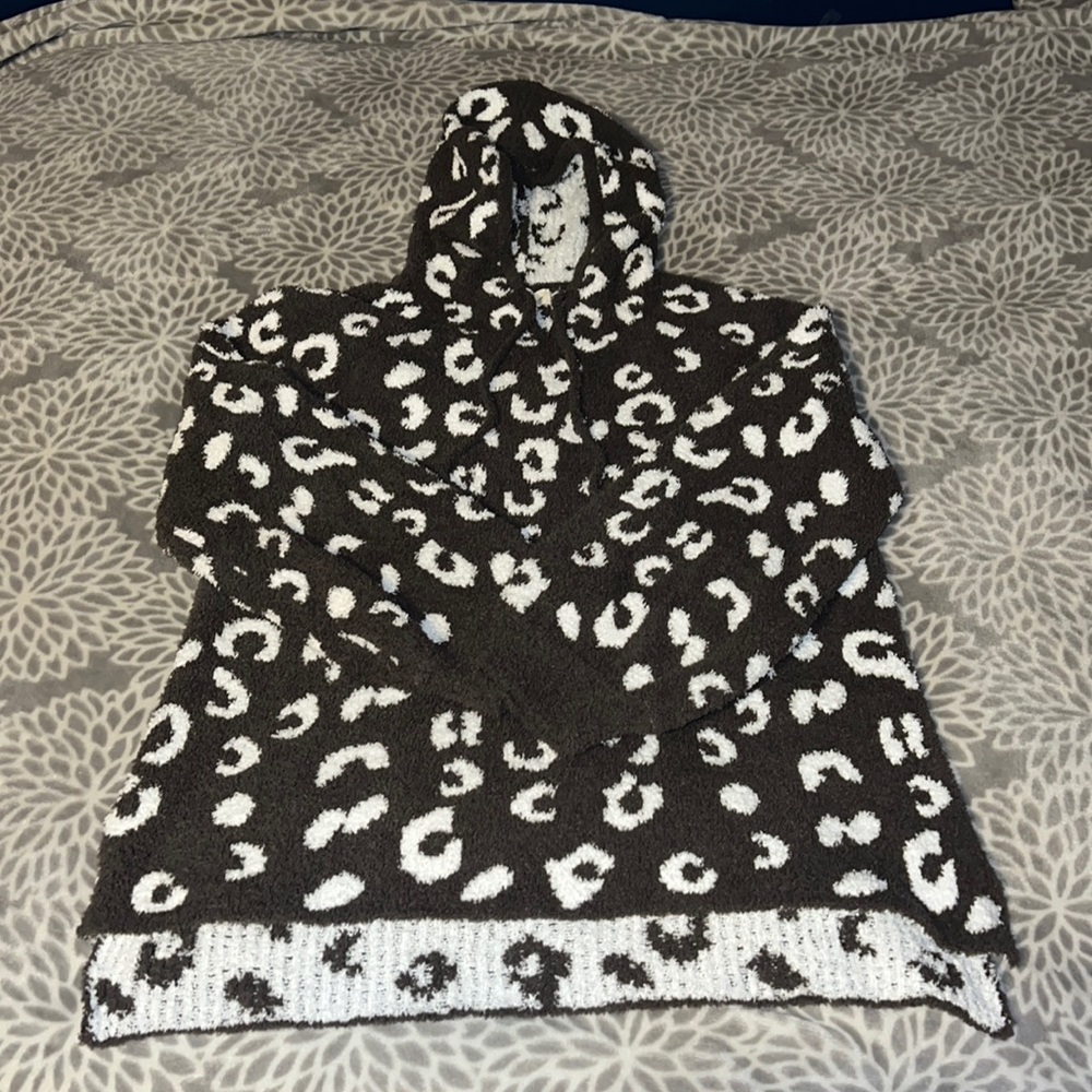 Leopard sweater